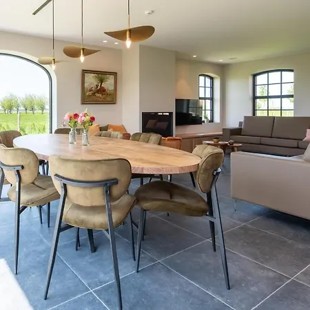 - 't Reigershof Villa